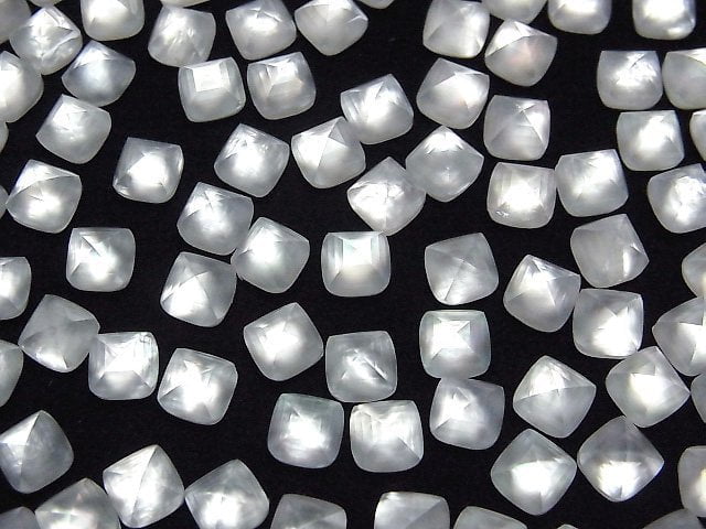 Weißes Muschel x Kristall AAA Zuckerlaib Schnitt 6x6mm 2 Stück