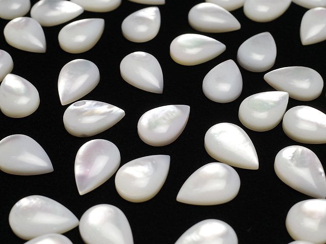 Hochwertige weiße Muschel (Silberlippen-Auster) AAA Birnenform Cabochon 12x8mm 3 Stück