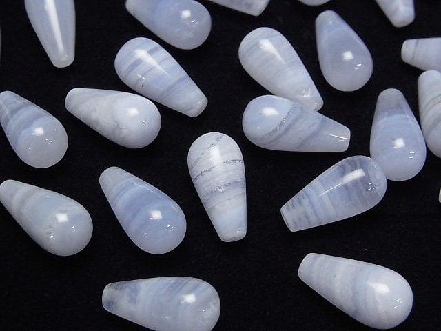 Blauer Spitzenachat AA++ halb durchbohrter Tropfen (glatt) 16x8mm 1Stück
