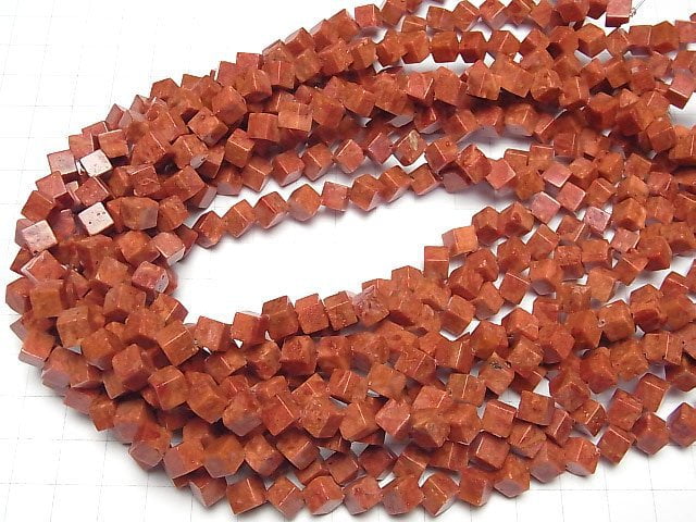 Schwammkorallen Würfel 8x8x8mm 1 Strang Perlen (ca. 38cm)