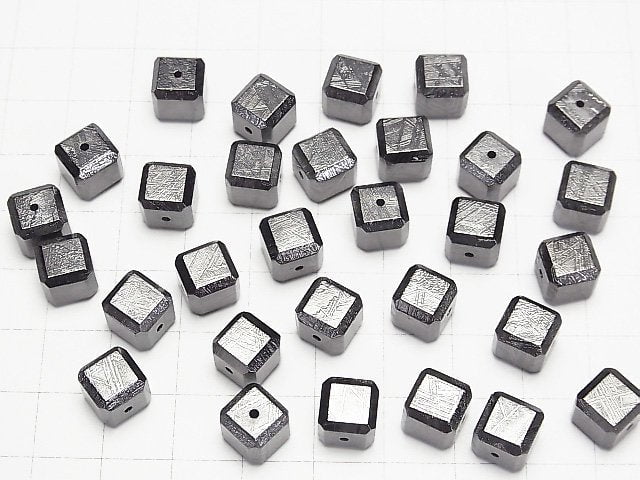 Meteoriten (Muonionalusta) Würfel 6mm, 8mm, 10mm Schwarz NO.1 1 Stück