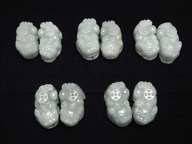 Burmese Jadeite AA+ Pixiu Schnitzerei 26x15mm 1Paar