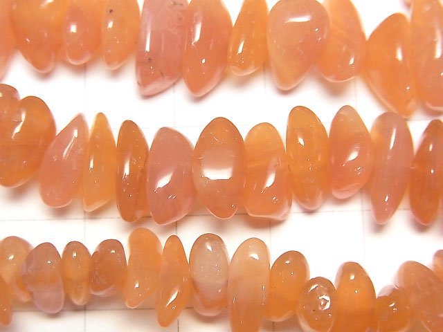 Botswana Orange Chalcedony AA++ Chips (Small Nugget) 1strand beads (aprx.33inch/84cm)