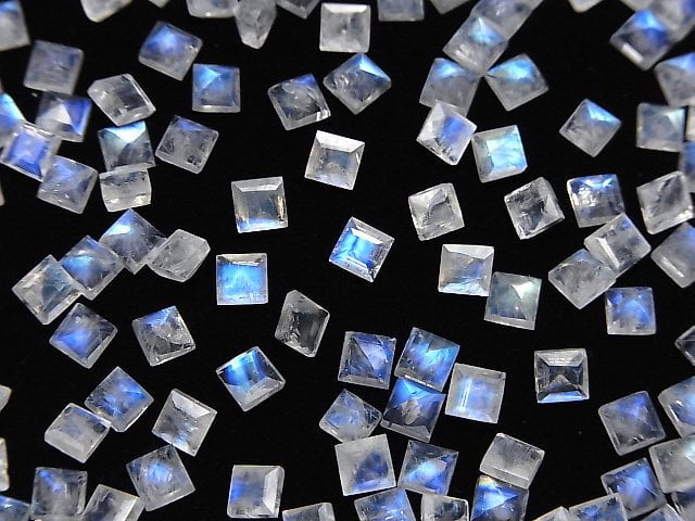Hochwertiger Regenbogen-Mondstein AAA- lose Steine quadratisch facettiert 4x4mm 5 Stück