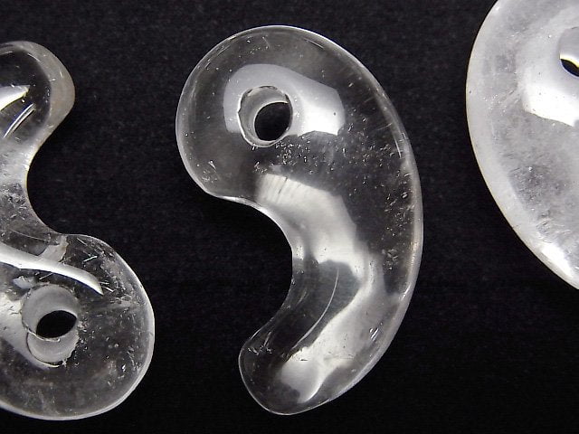 Crystal AA++ Comma Shaped Bead 30x18mm 2pcs