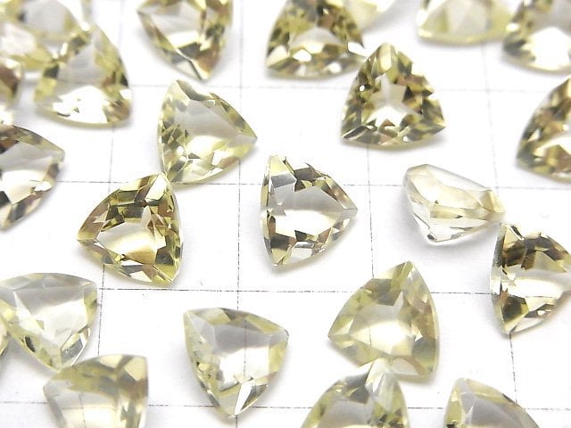Hochwertiger Zitronenquarz AAA lose Steine dreieckig facettiert 8x8mm 4 Stück