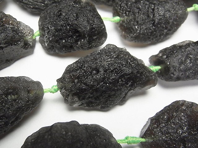 Agnimanite 粗礦原石塊 1串珠子 (約15英吋/38公分)