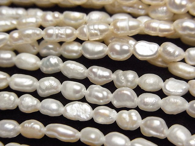 淡水珍珠 喀什米爾珍珠 AA級 米形不規則 4-5mm 白色 1串珠子 (約13吋/33公分)