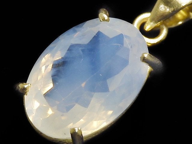 Pendentif unique en Quartz Lunaire AAA 18 carats plaqué or N°38