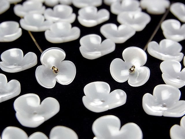 High Quality White Shell (Silver-lip Oyster) AAA 3D Flower 10mm Center Hole 4pcs