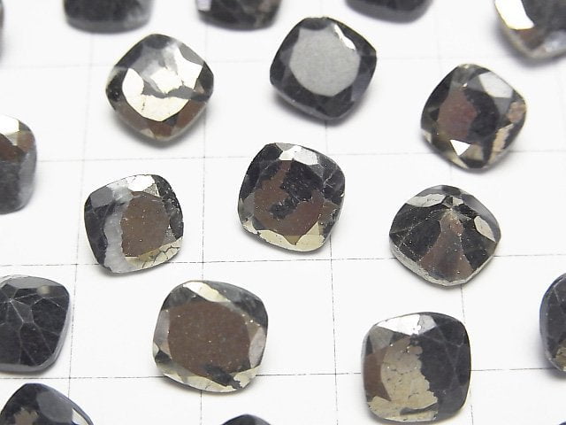 Matrix Pyrite Square Faceted 8x8mm 4pcs