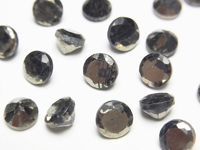 Matrix Pyrite Round Faceted 6x6mm 5pcs