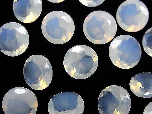High Quality Moonlight Quartz AAA Round Faceted 12x12mm 1pc