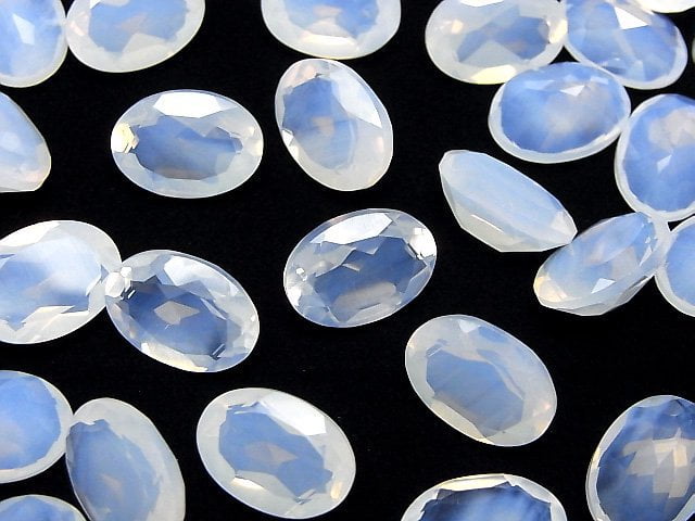 Hochwertiger Mondlichtquarz AAA Oval facettiert 14x10mm 1 Stück