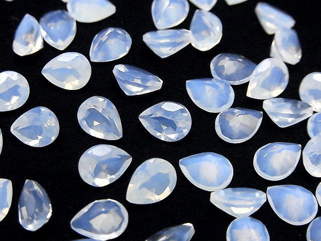 Hochwertiger Mondlichtquarz AAA Birnenform facettiert 8x6mm 2 Stück
