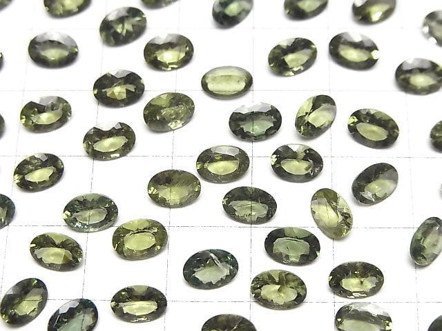 Hochwertiger grüner Apatit AAA- lose Steine oval facettiert 7x5mm 2 Stück