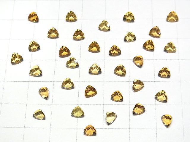 Hochwertiger Heliodor AAA Lose Steine Dreieckform Facettiert 5x5mm 3 Stück