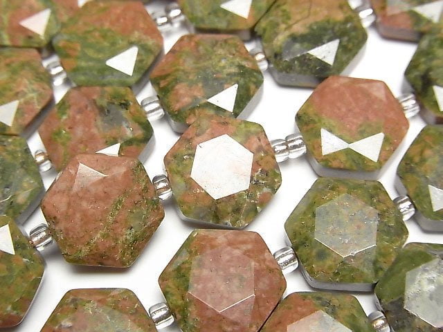 獨山玉六邊形切割 12x13mm 1串珠子 (約15英寸/36公分)