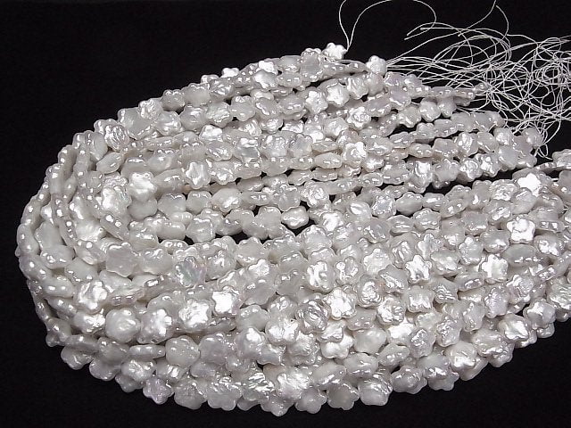 Süßwasserperle AA+ Blume 11x11x4mm Weiß halb oder 1strang Perlen (ca. 15 Zoll/36 cm)