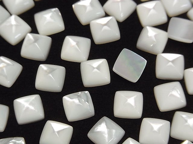 High Quality White Shell (Silver-lip Oyster) AAA Sugarloaf Cut 8x8mm 4pcs