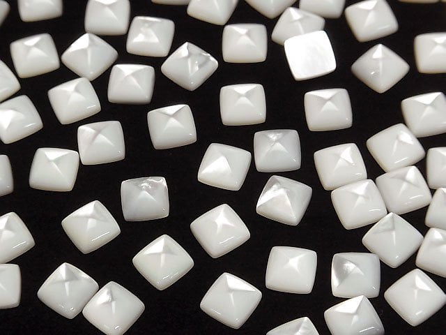 Hochwertige weiße Muschel (Silberlippen-Auster) AAA Zuckerlaib Schnitt 8x8mm 4 Stück