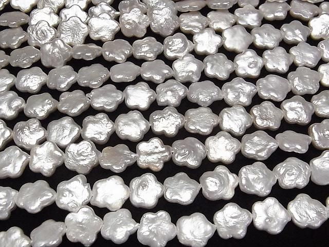 Süßwasserperle AA+ Blume 12x12x3mm Weiß halb oder 1Strang Perlen (ca. 15 Zoll/37 cm)