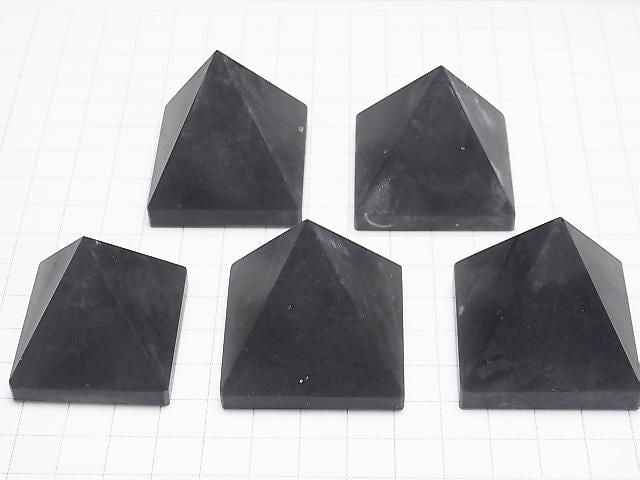 Shungit AAA Pyramidenform 35-40mm 1 Stück