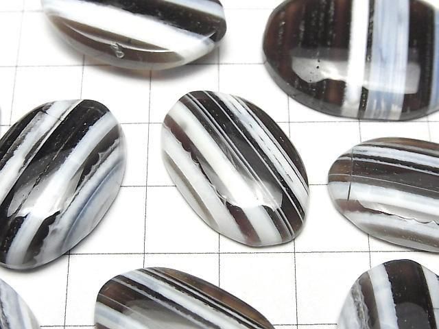 Gestreifter blauer Opal AAA- Oval Cabochon Größenmix 3 Stück