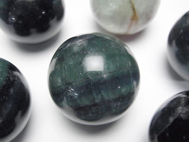 Grüner Fluorit AA++ Kugel, Runde 40mm 1Stück