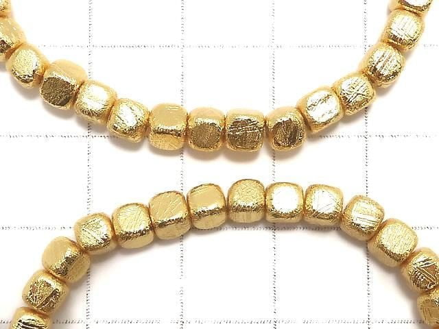 Meteoriten (Muonionalusta) Würfel 4x4x4mm Gelbgold Armband