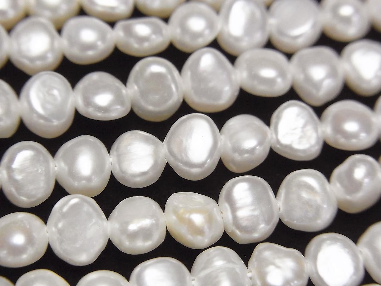 淡水珍珠 AA++ 馬鈴薯形-巴洛克 5.5-6mm 白色 1串珠 (約15英吋/36公分)