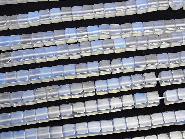Synthetischer Opal Würfel 4x4x4mm 1 Strang Perlen (ca. 15 Zoll/36 cm)