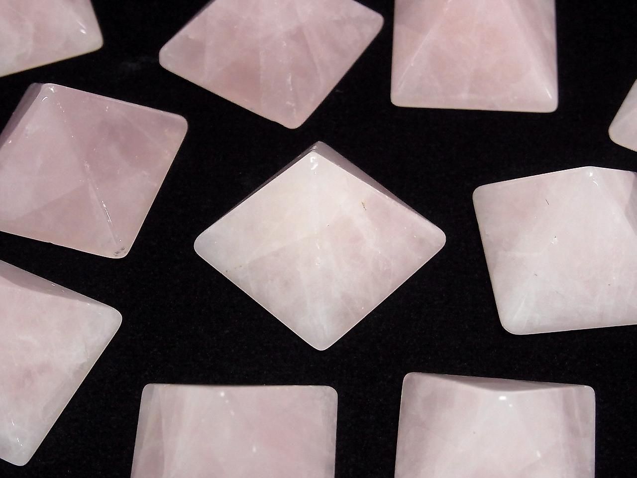 Rose Quartz AA++ Pyramid Shape 26x26x20mm 1pc