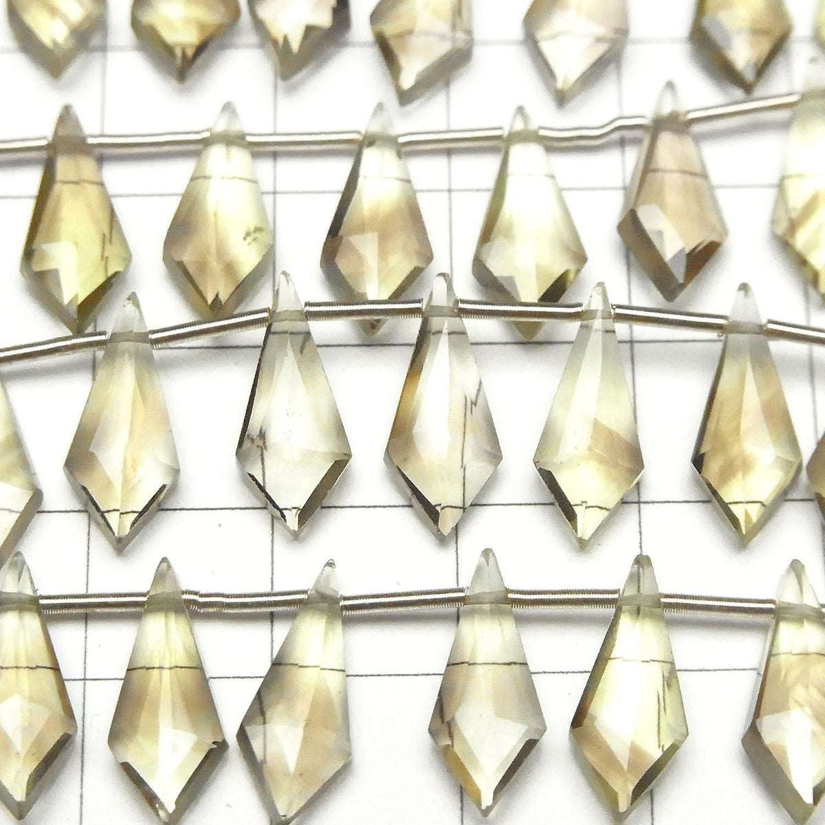 High Quality Lemon x Smoky Quartz AAA Deformed Diamond Shape 15x6mm 1strand beads (8pcs )