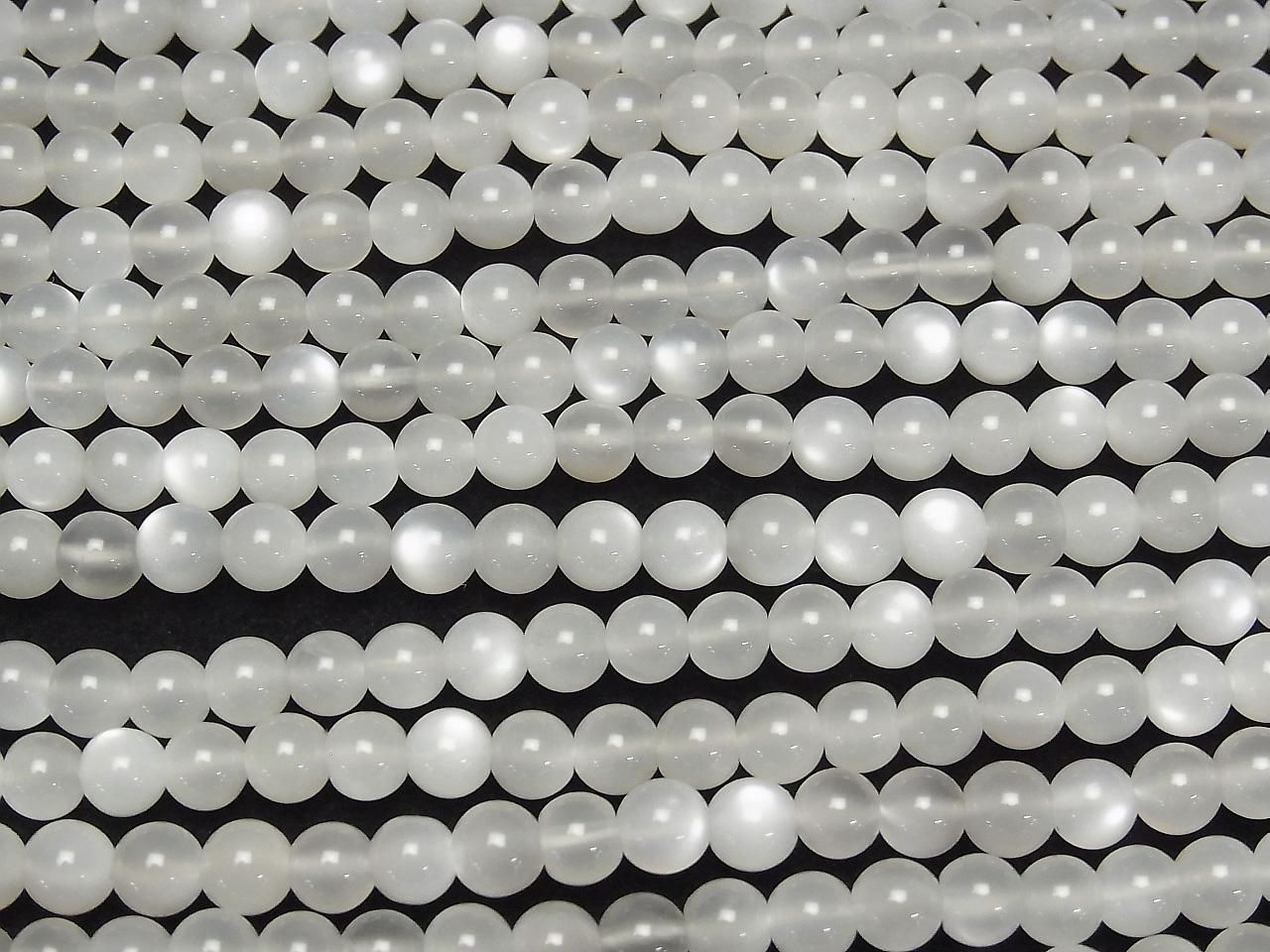 White-Light Gray Moonstone AAA- Round 6mm half or 1strand beads (approx. 15 inches/38 cm)