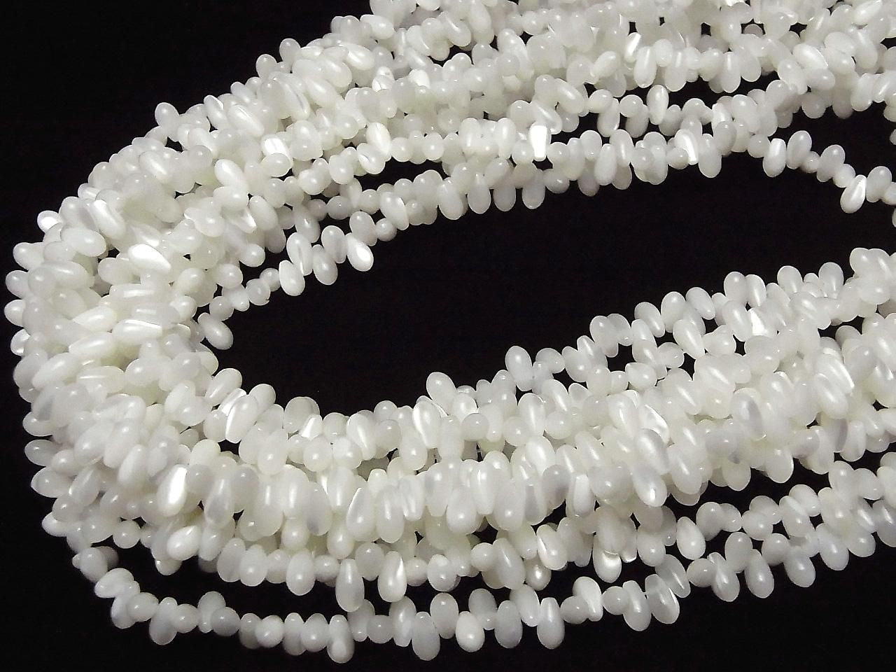 Mother of Pearl (MOP) White Drop Beads (Smooth) 7x4x4mm 1strand beads (approx. 15inch/36cm)
