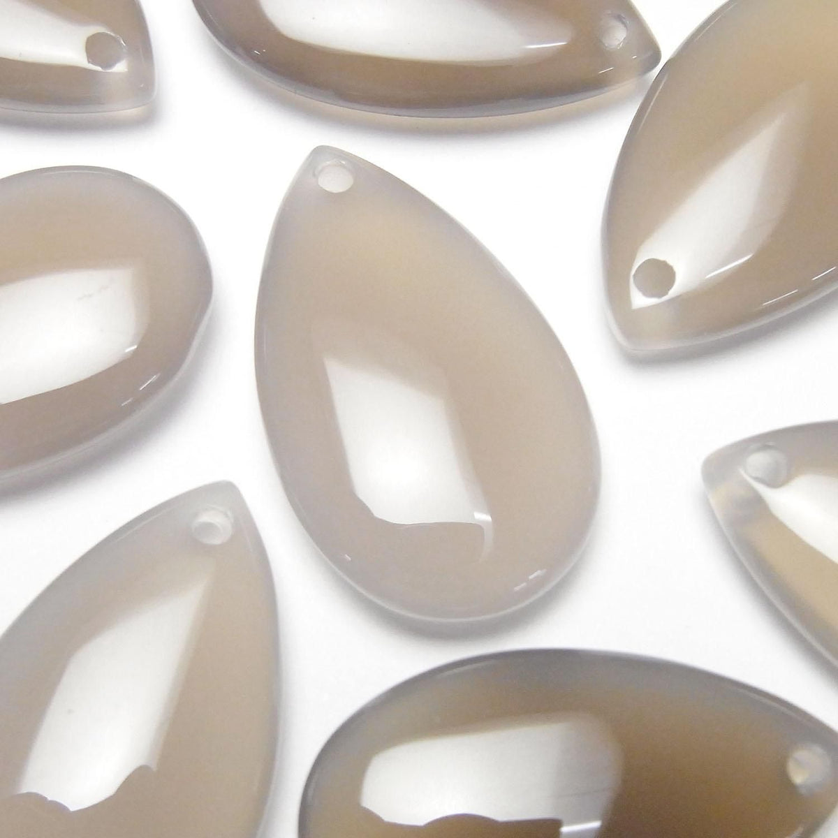 Gray Onyx AAA Pear Shape 30x18mm 2pcs