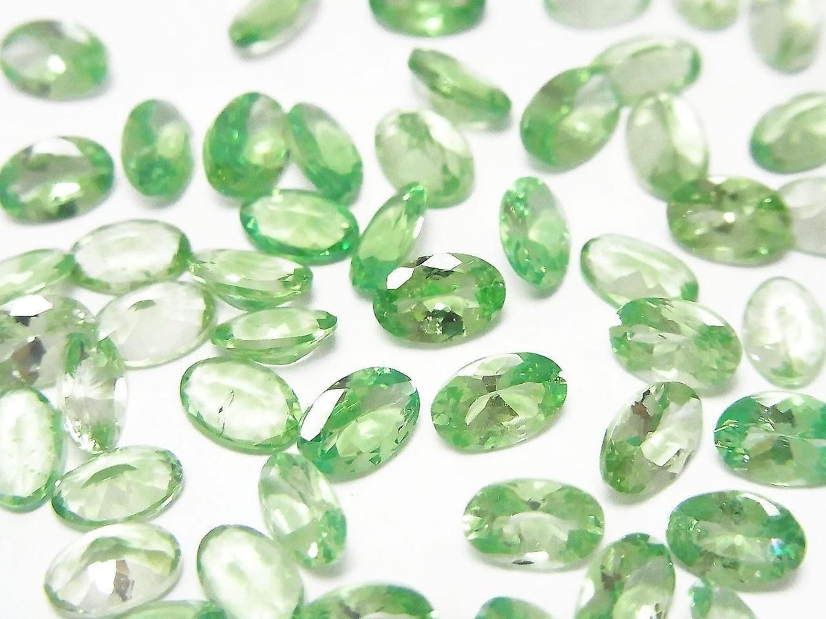 High Quality Tsavorite Garnet AAA Loose stone Oval Faceted 6x4mm 1pc