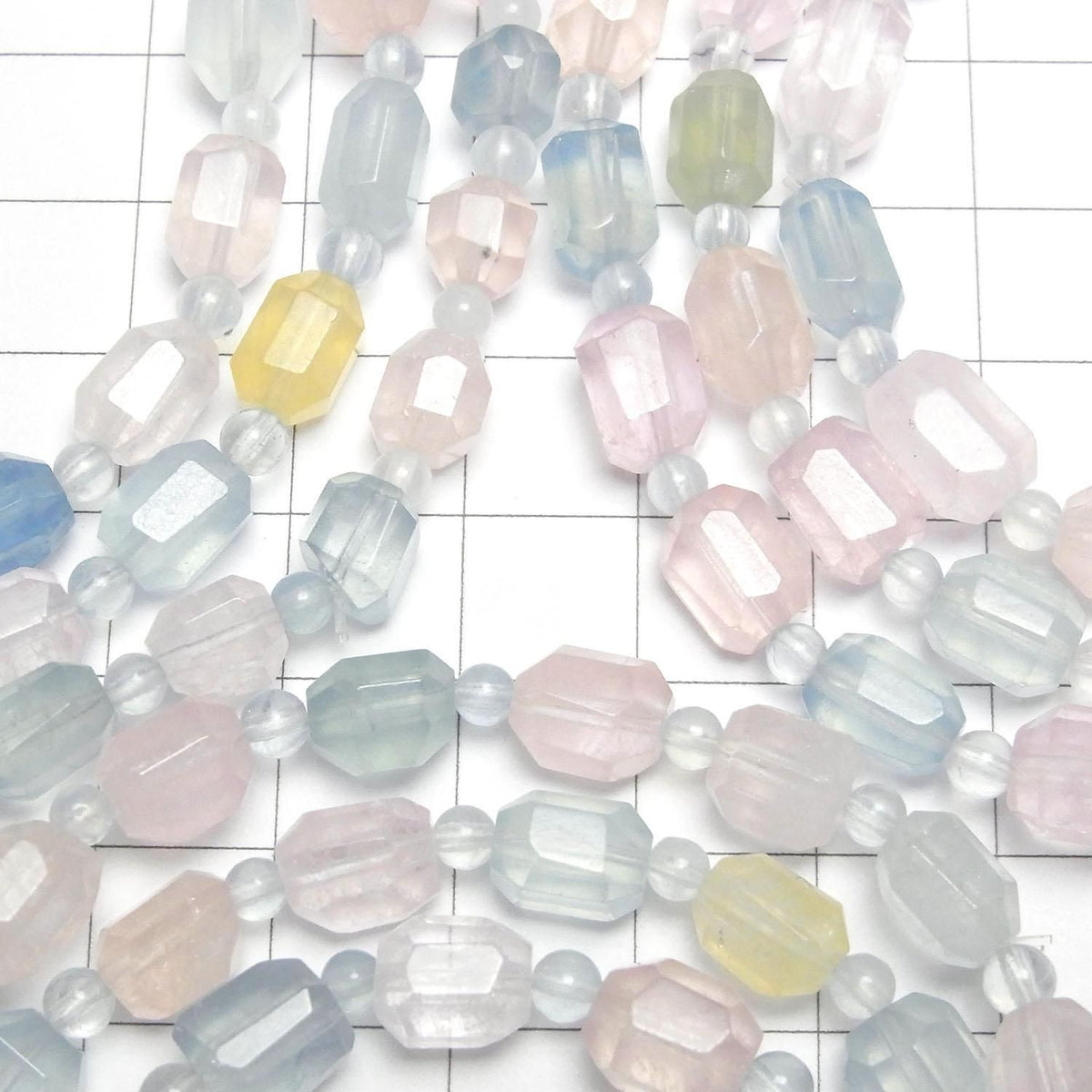 Beryl Mix (Multicolor Aquamarine) AAA- Faceted Nugget 1strand beads (Bracelet)