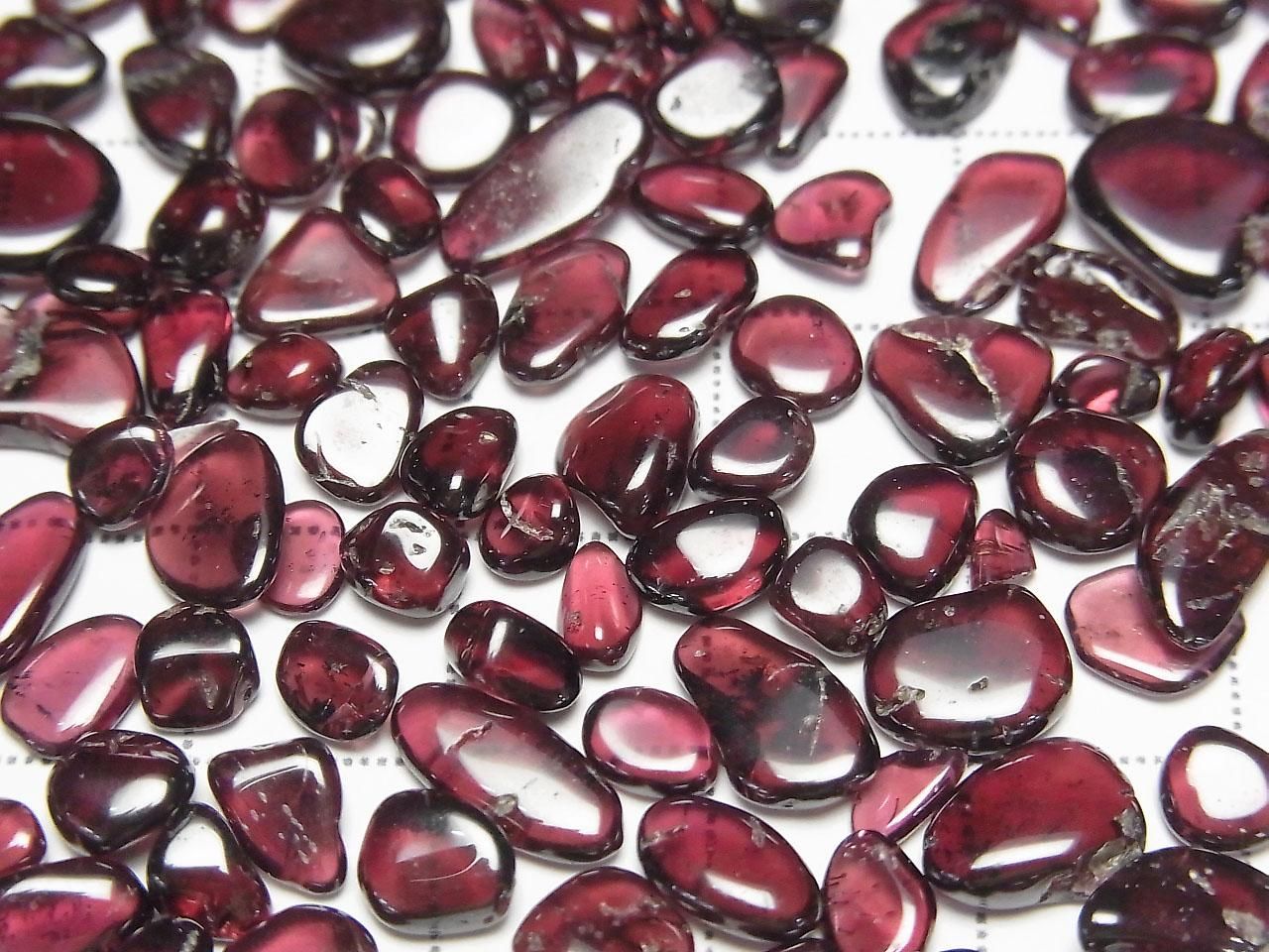 Garnet AAA- Undrilled Chips 100 grams