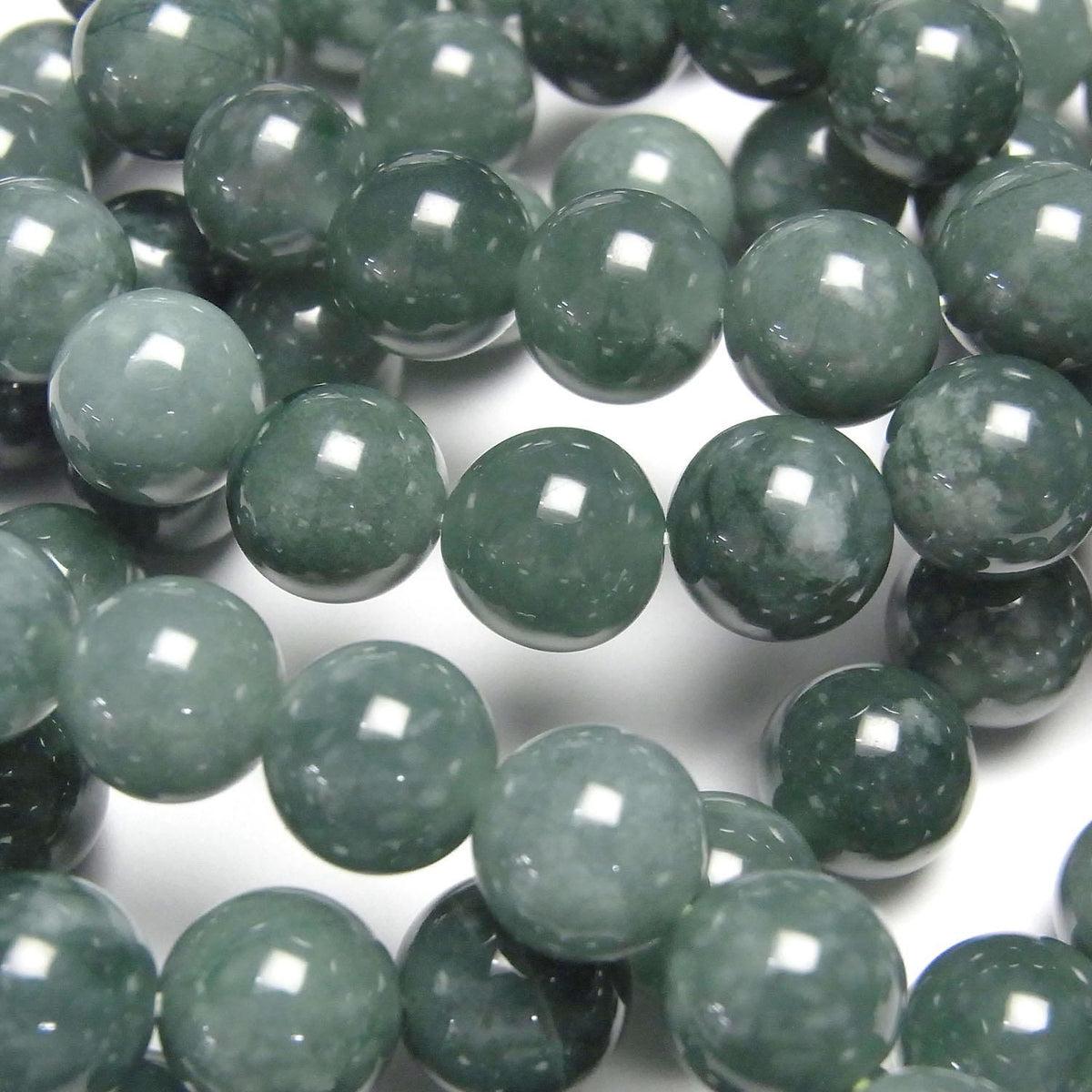 Guatemalan Jadeite Round 10mm 1strand beads (Bracelet)