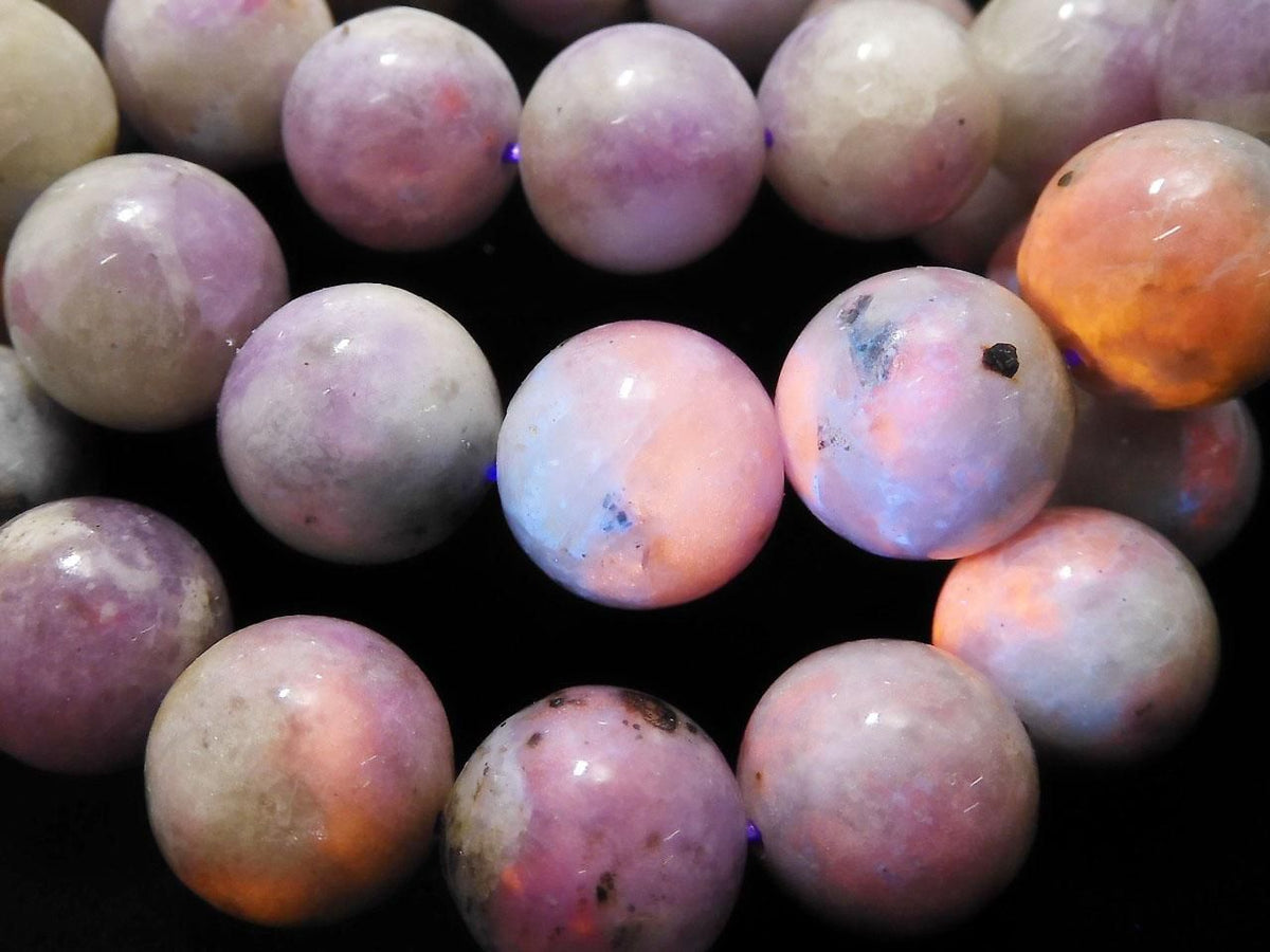 Hackmanite Round 12mm 1strand beads (Bracelet)