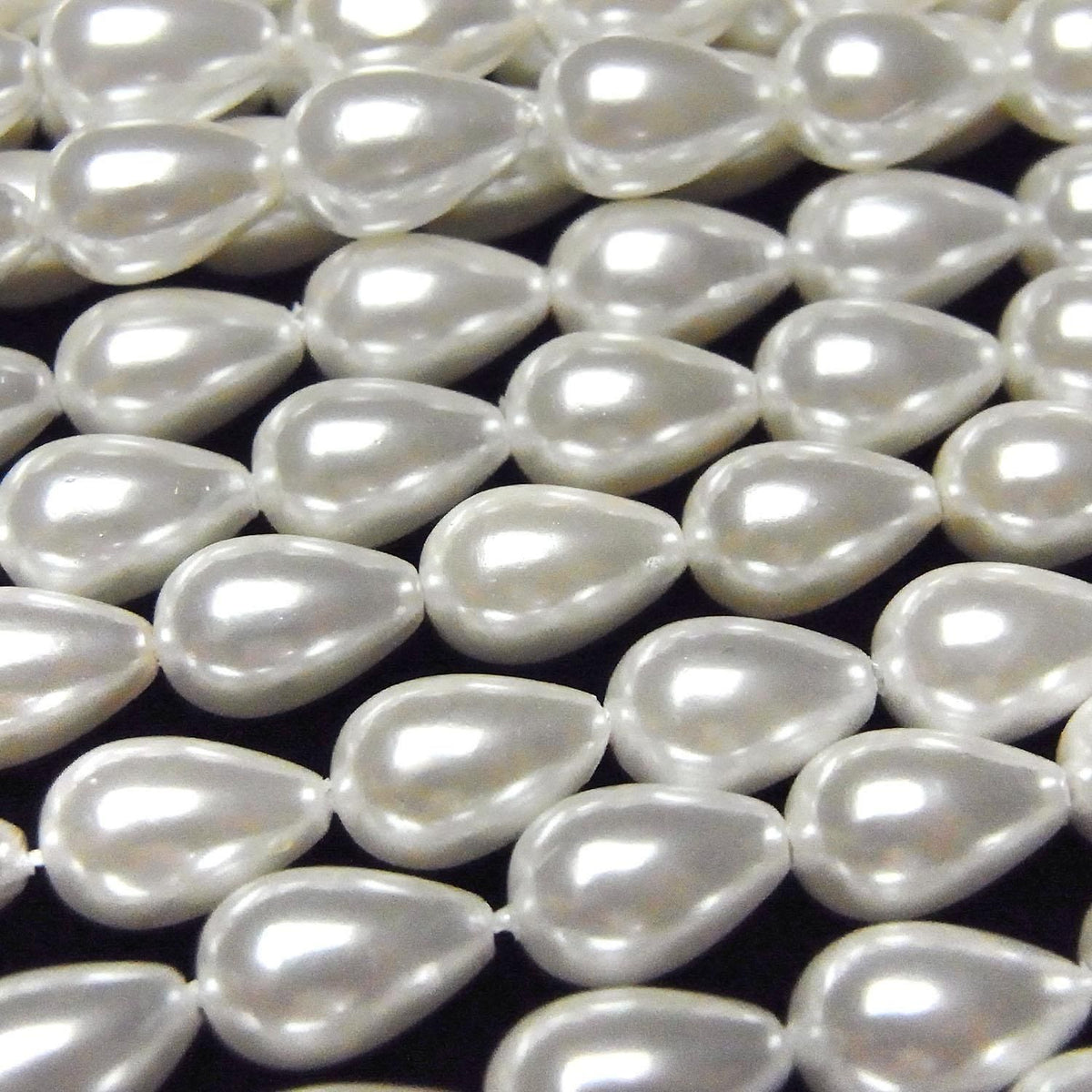 Shell Pearl White Drop 9x6x6mm 1strand beads (approx. 15inch/38cm)