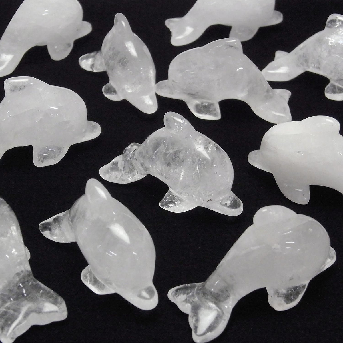 Pakistani Himalayan Quartz AA Dolphin Motif 30x48x18mm 1pc
