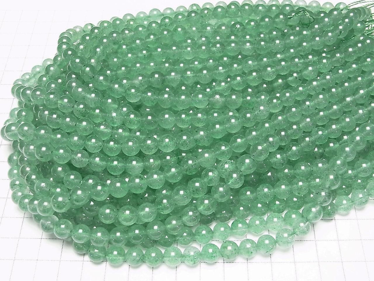 Indian Green Aventurine AA++ Round 8mm 1strand beads (approx. 15 inches/37 cm)