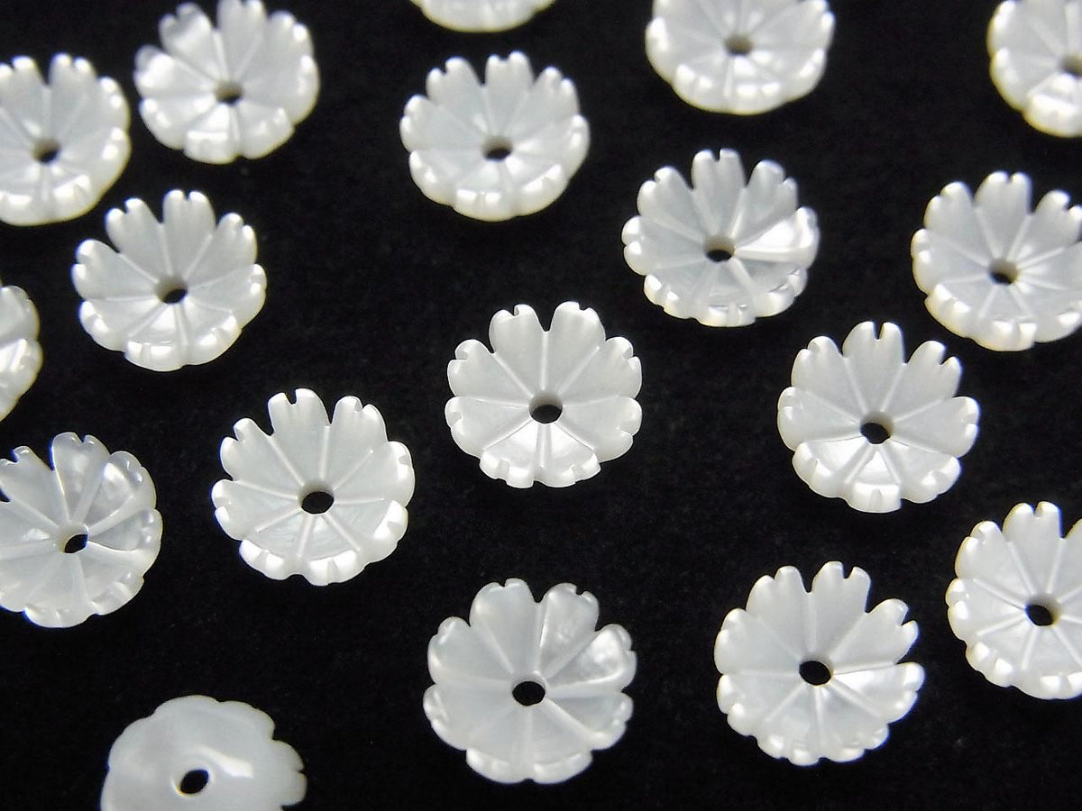 High-quality white shell AAA 3D flower 6mm center hole 4pcs