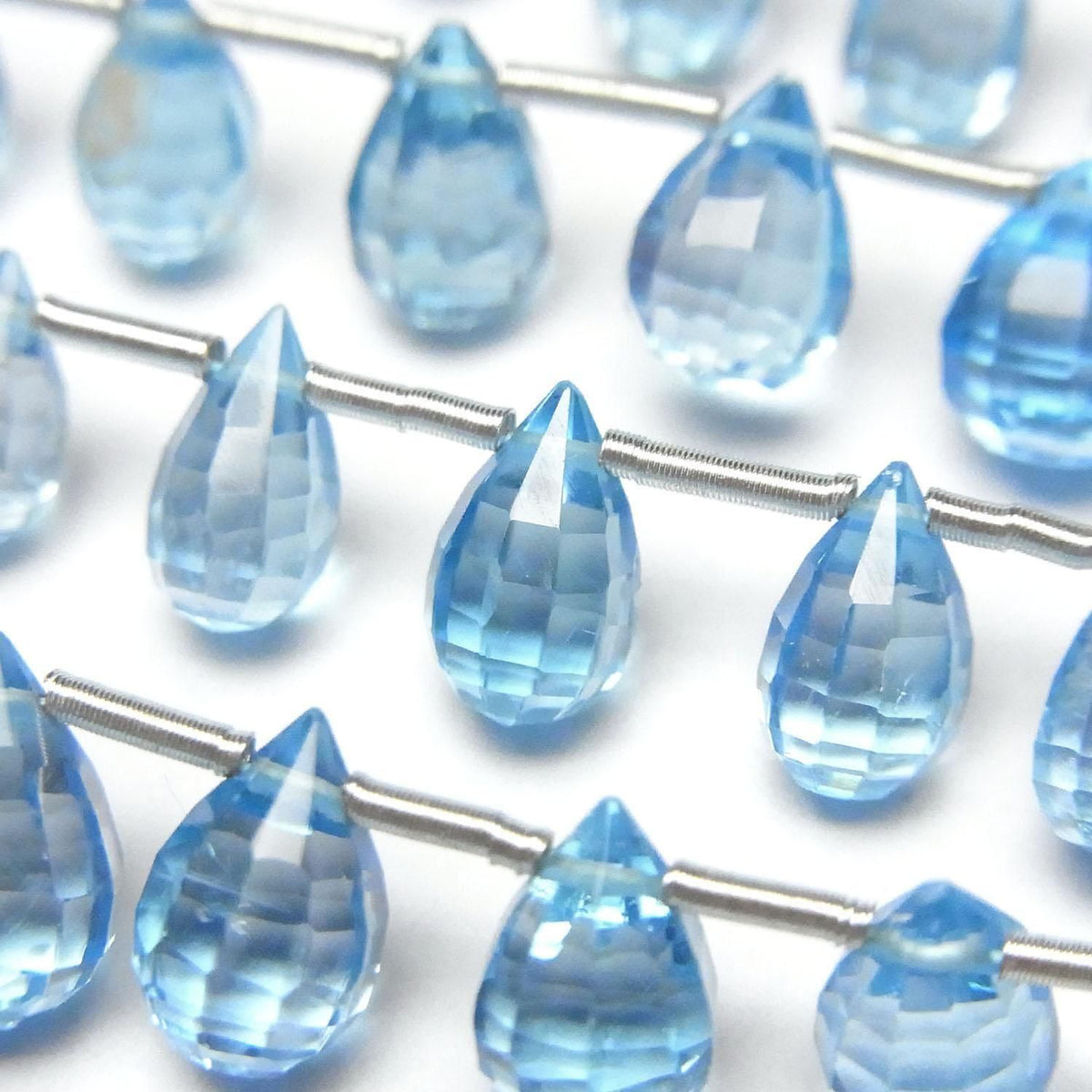 High Quality Swiss Blue Topaz AAA Faceted Drop Half or 1strand beads (approx. 5 inches/12 cm)
