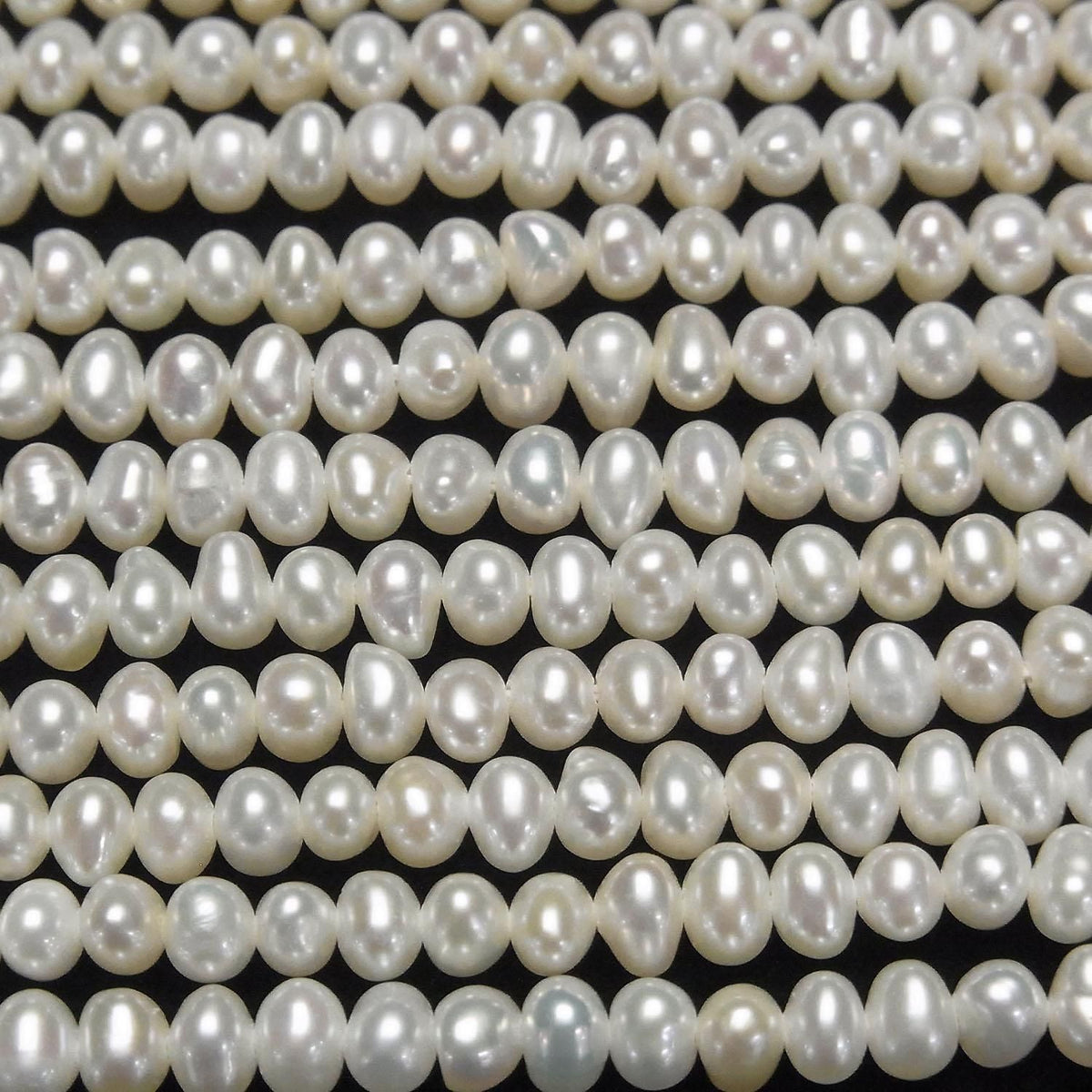 Fresh Water Pearl AA++ White Potato - Rondelle 4-4.5mm 1strand beads (approx. 14inch/35cm)