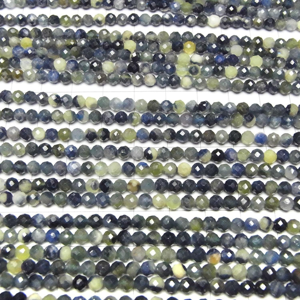 Australian Sapphire AA++ Faceted Round 4mm half or 1strand beads (approx. 15 inches/36 cm) High Quality!