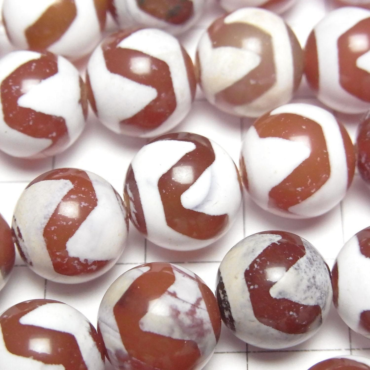 Tiger Tooth Dzi Bead (Koga Tenju) Round 12mm Red-Brown 1strand beads (approx. 12 inches/30 cm)